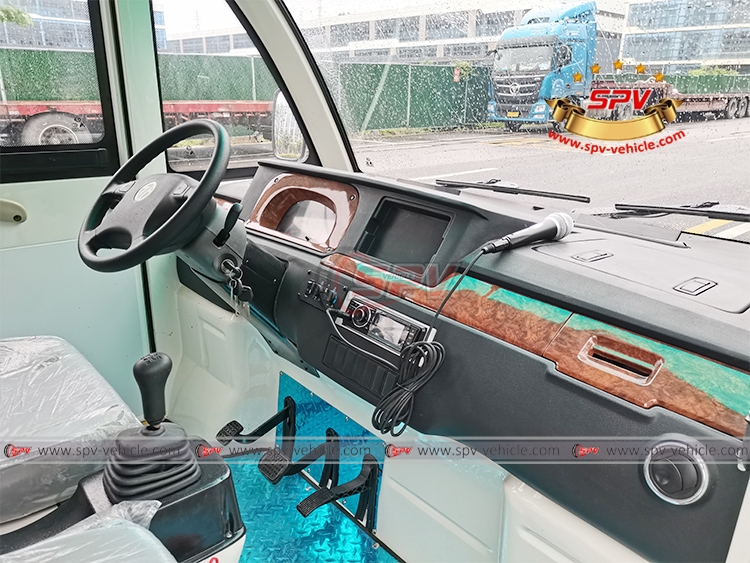 Cabin of 14 Seats Shuttle Bus